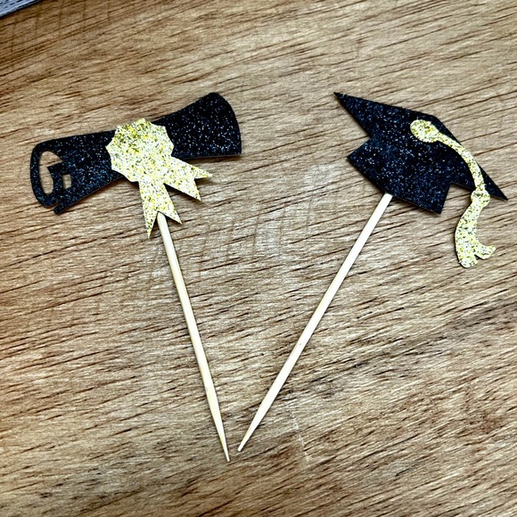 NWT - Graduation Party Package - Picture 7 of 8